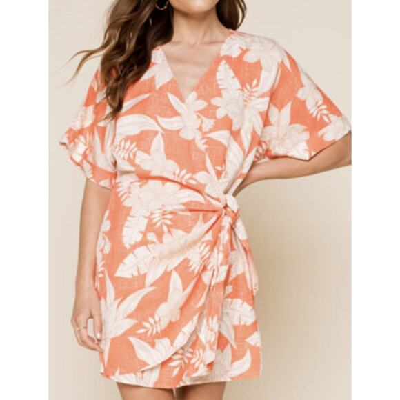 Amuse Society Mala Short Sleeve Floral Woven Linen Dress in Sunrise Size Large - Picture 2 of 7